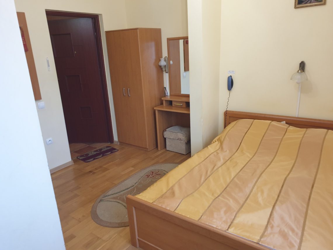 Стандарт 2 Едем Східниця